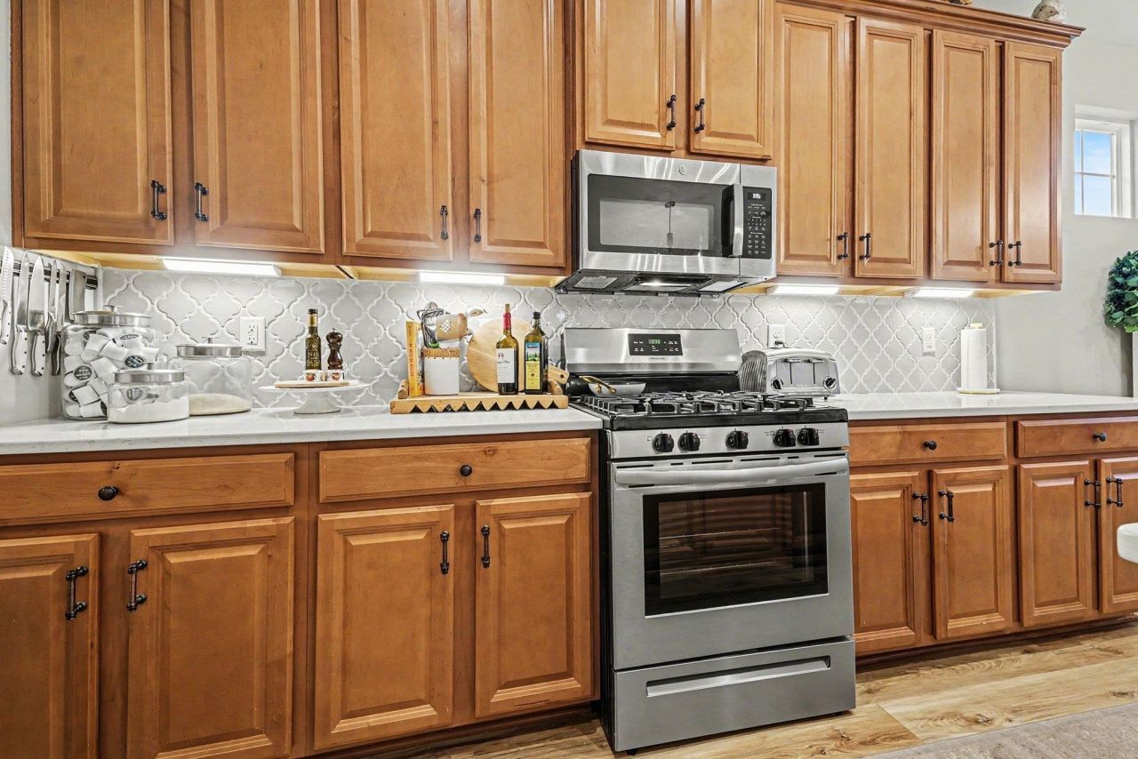 1560 Legacy Loop Photo 13