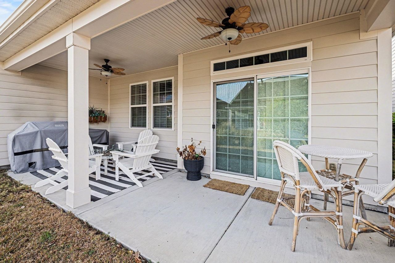 1560 Legacy Loop Photo 42