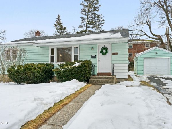 165 S Pine Avenue, Albany, NY 12208