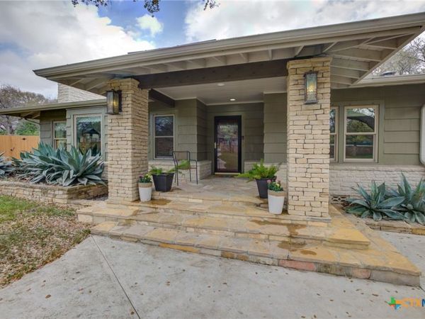 664 California Boulevard, New Braunfels, TX 78130