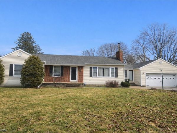 3828 Lake Road W, Ashtabula, OH 44004