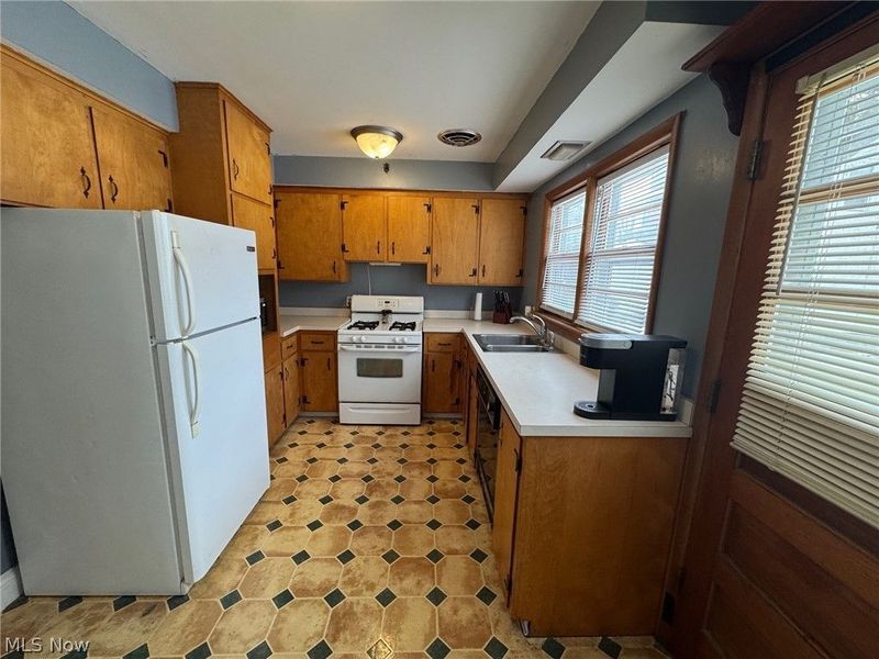 3828 Lake Road W, Ashtabula, OH 44004 Photo 20