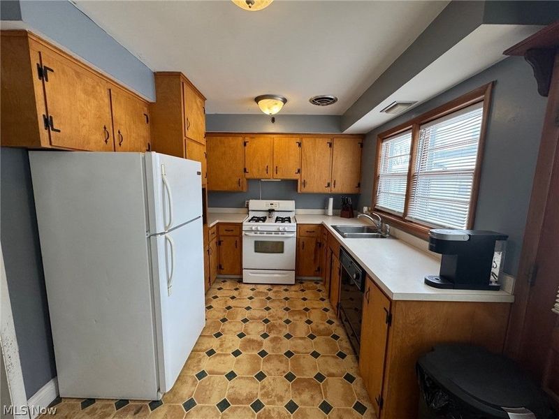 3828 Lake Road W, Ashtabula, OH 44004 Photo 21