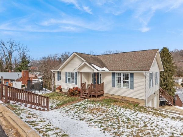 30 Woodruff Street, Canton, NC 28716