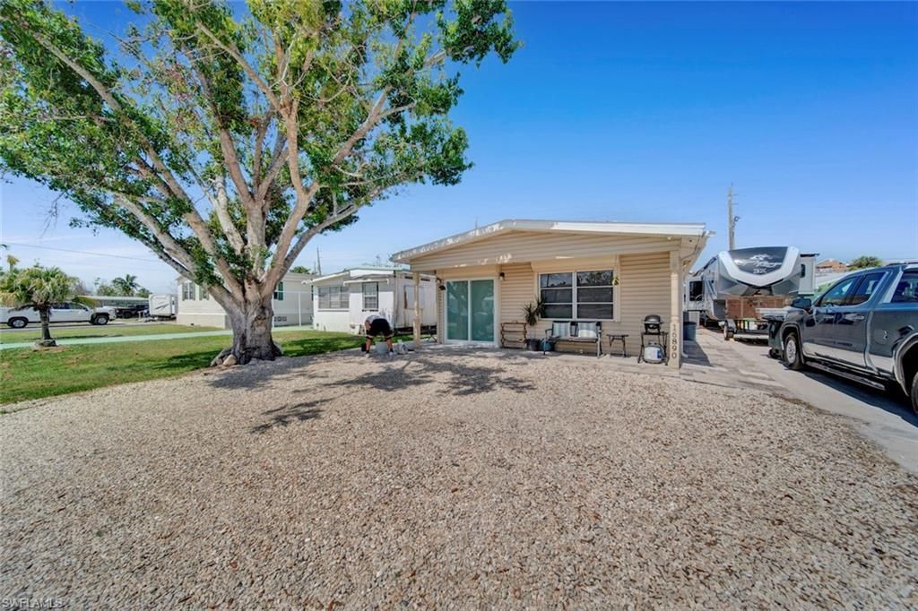 16890 Banyon Dr, Fort Myers, FL 33908 Photo