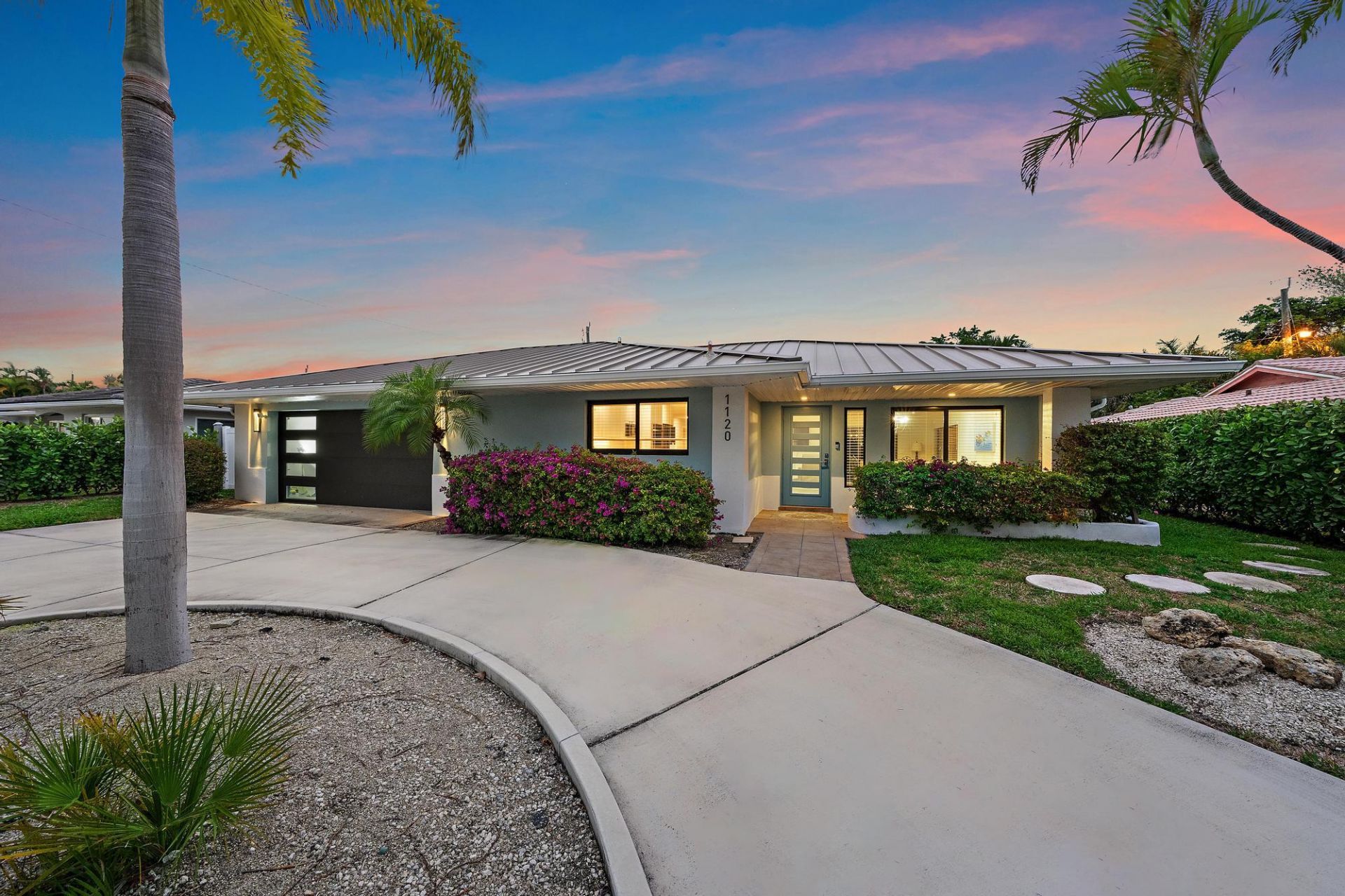 1120 Singer Drive, Riviera Beach, FL 33404 Photo