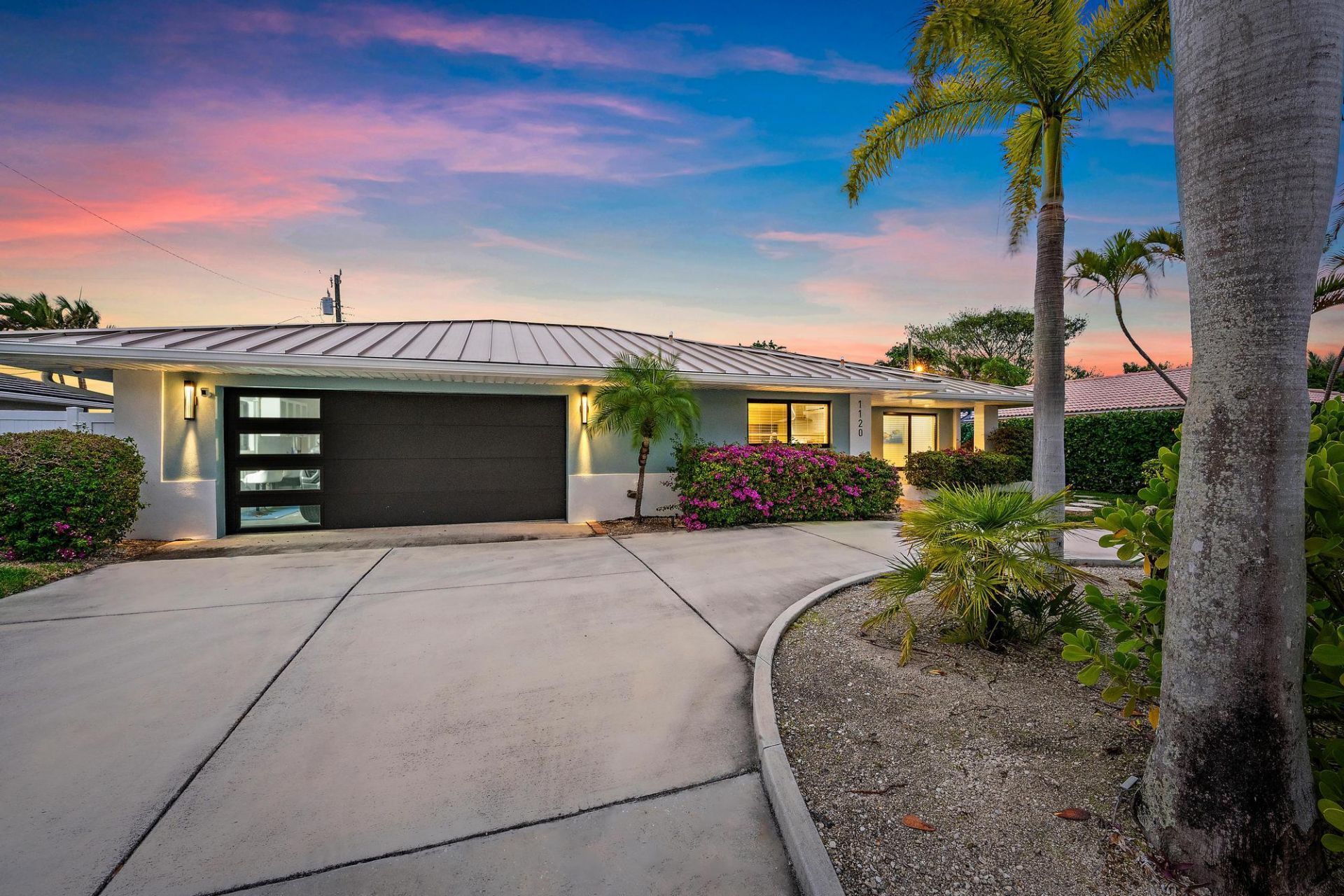 1120 Singer Drive, Riviera Beach, FL 33404 Photo