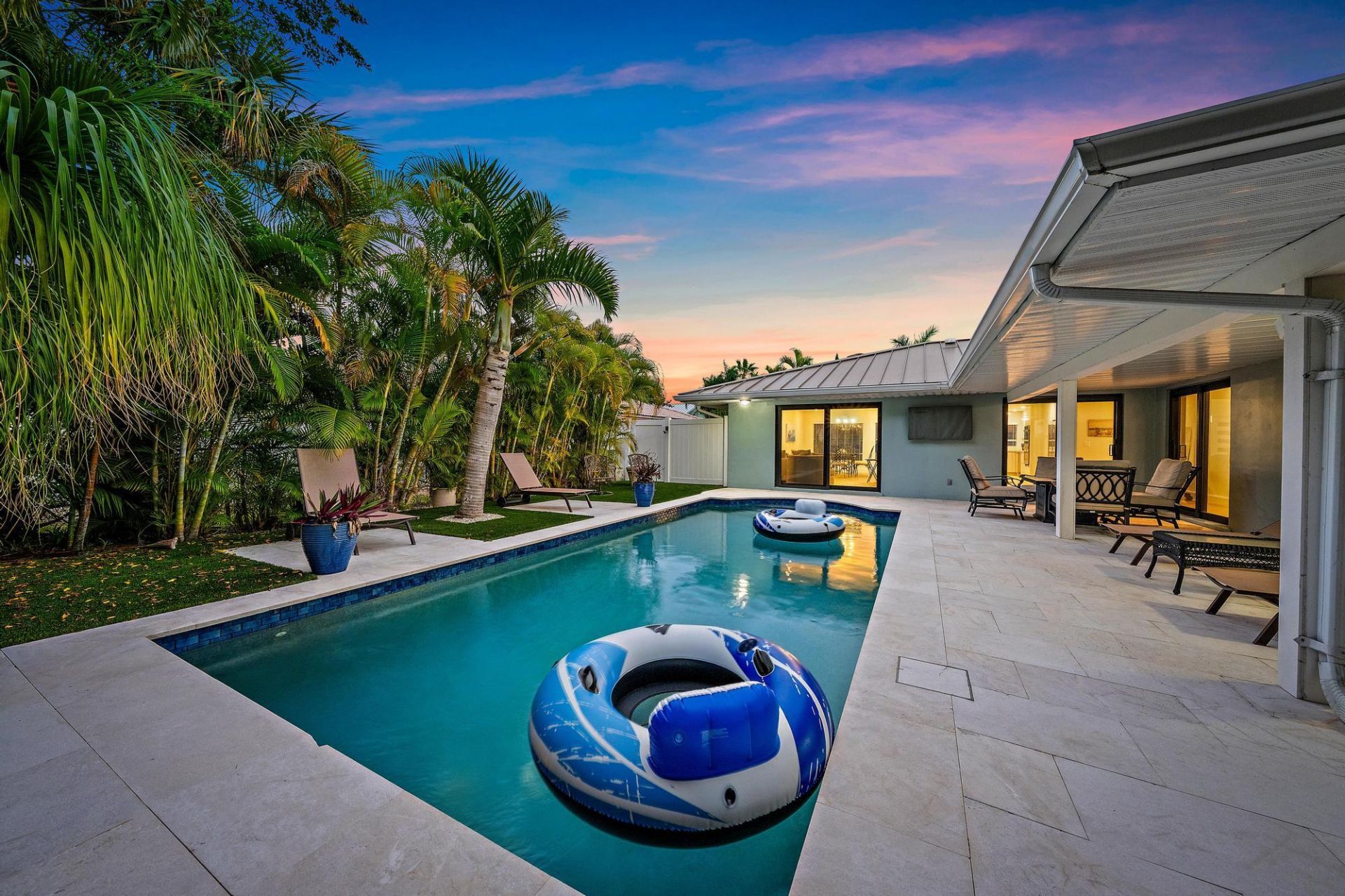 1120 Singer Drive, Riviera Beach, FL 33404 Photo