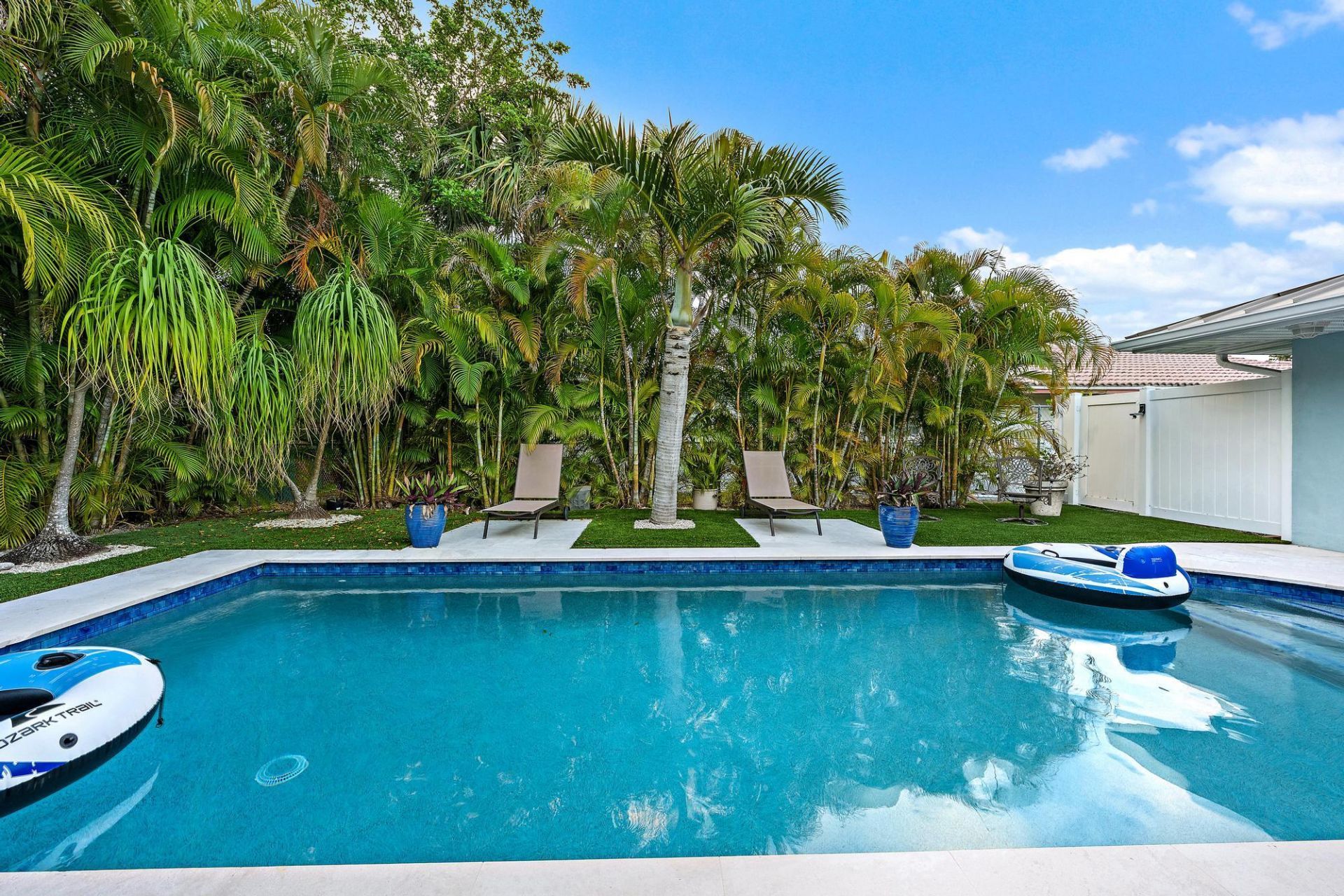 1120 Singer Drive, Riviera Beach, FL 33404 Photo