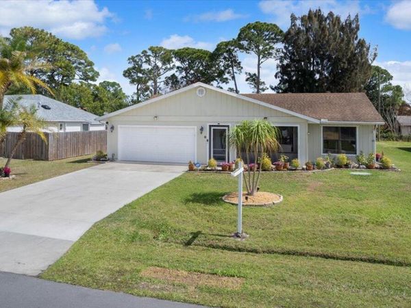 1641 SE Clearmont Street, Port Saint Lucie, FL 34983