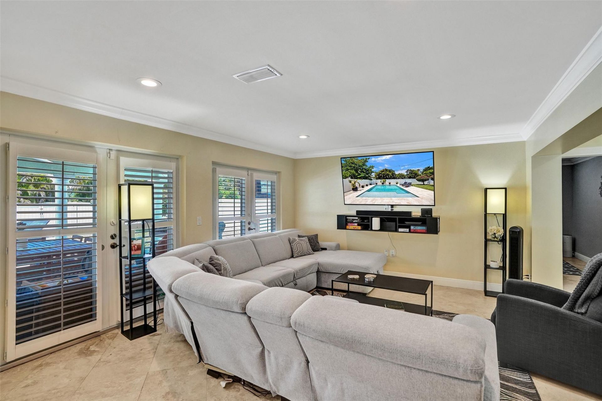 5409 Madison Street, Hollywood, FL 33021 Photo