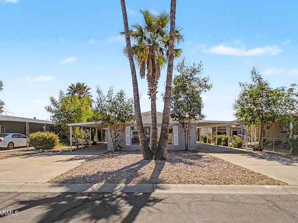 7645 E GALE Avenue, Mesa, AZ 85209