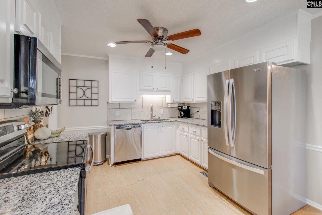 146 Harrington Court Photo 12