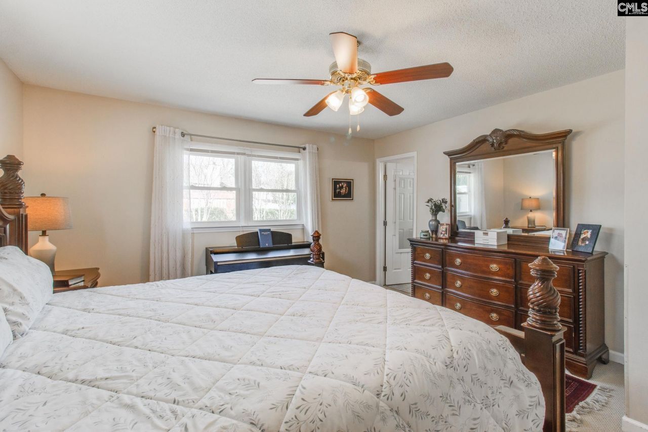 146 Harrington Court Photo 17