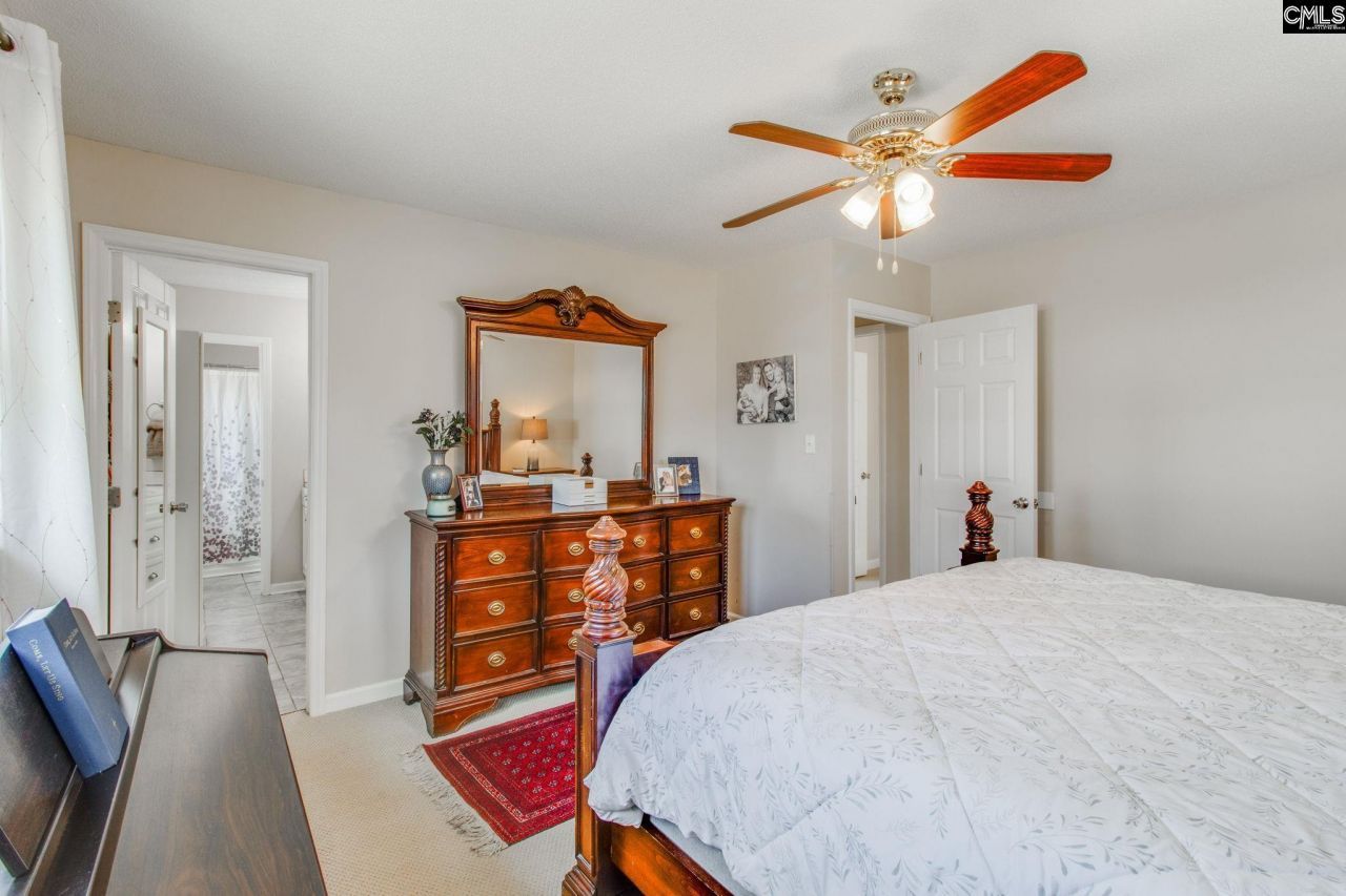 146 Harrington Court Photo 18