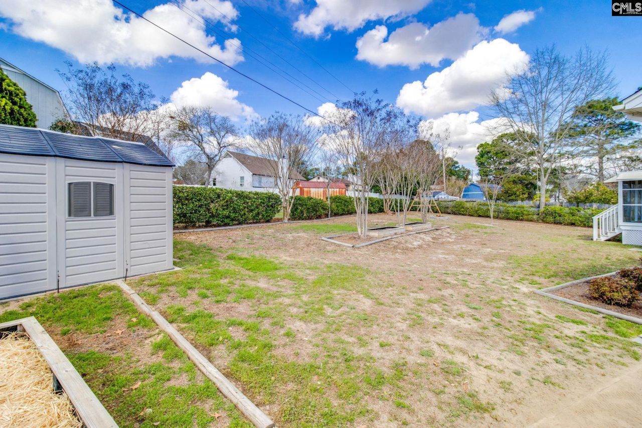 146 Harrington Court Photo 32