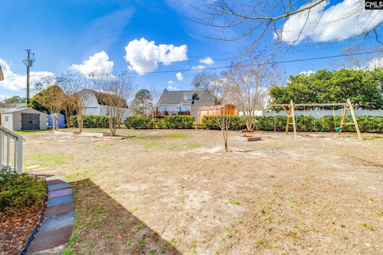 146 Harrington Court Photo 33