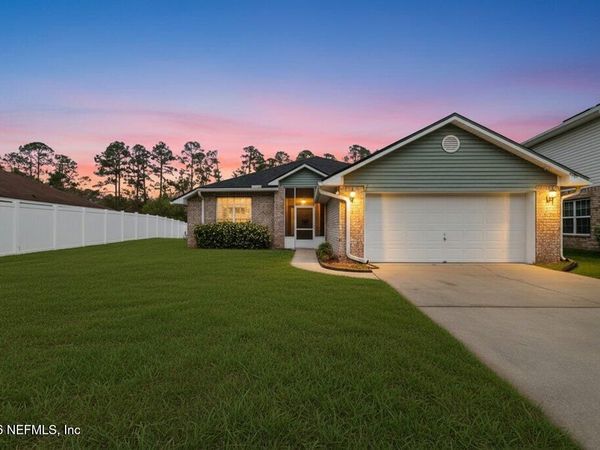 5925 ROUND TABLE Road, Jacksonville, FL 32254