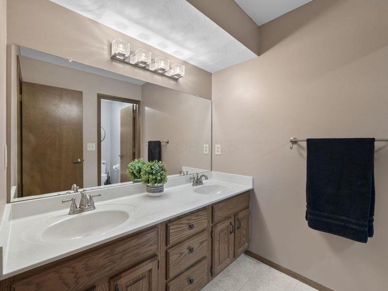 5850 Chatterfield Drive, Dublin, OH 43017 Photo 36