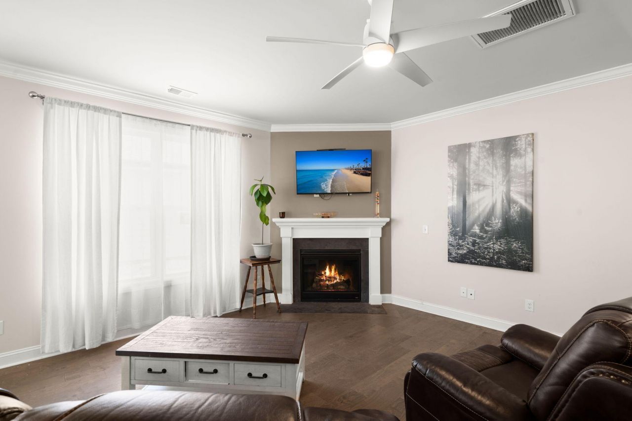 228 Shortmarsh Street Photo 17