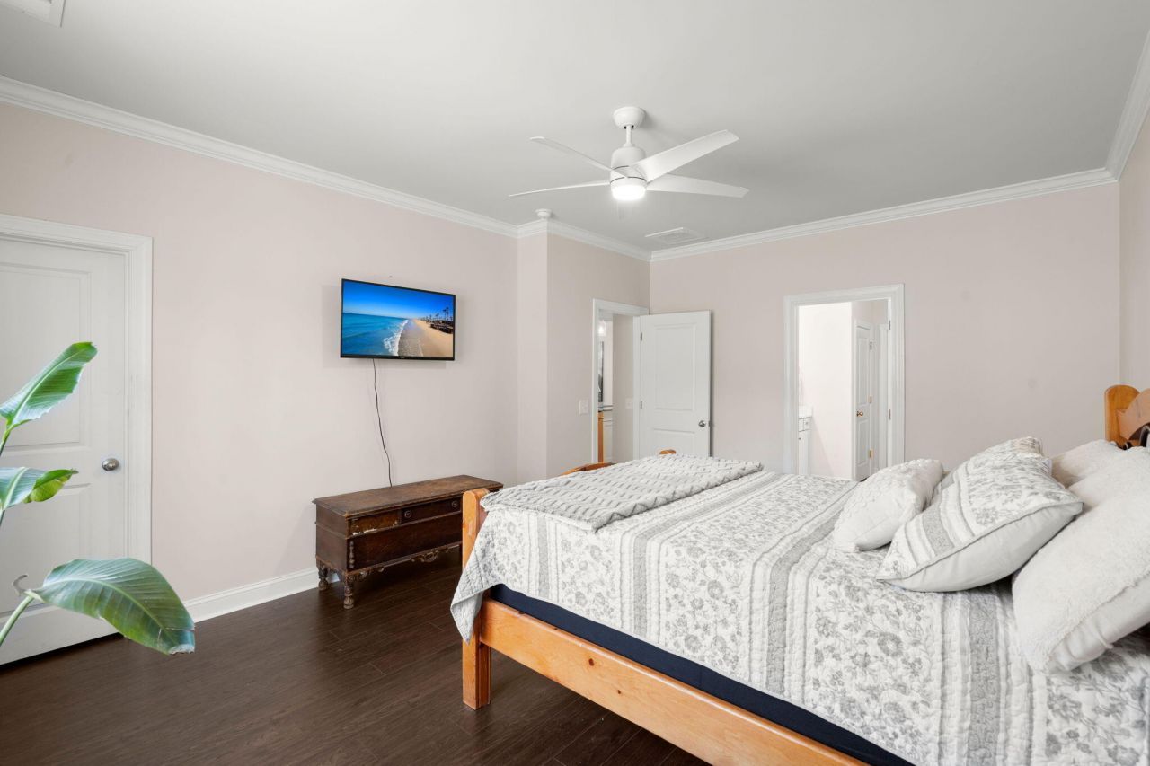 228 Shortmarsh Street Photo 25