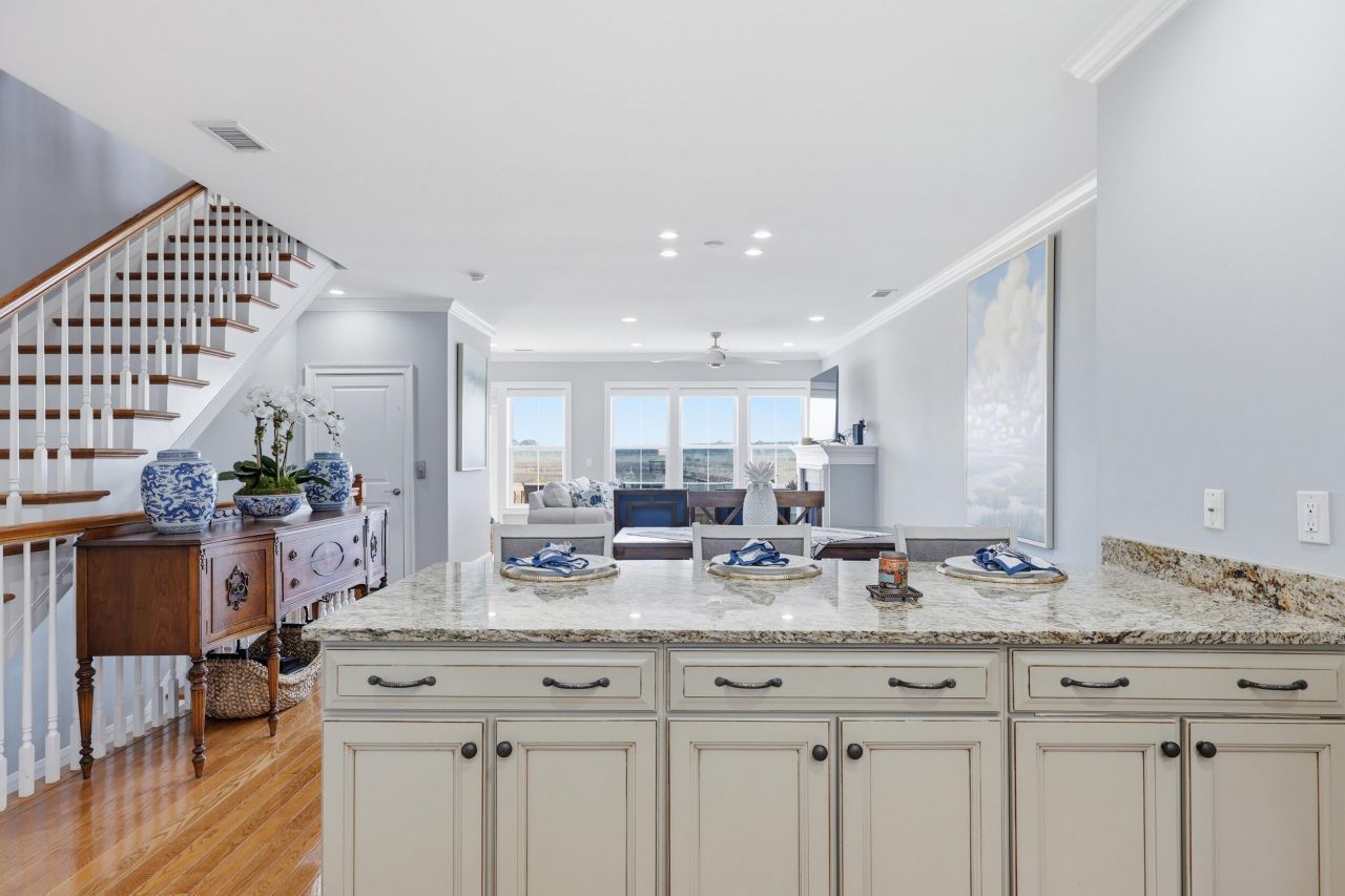 5911 Steward Street Photo 12