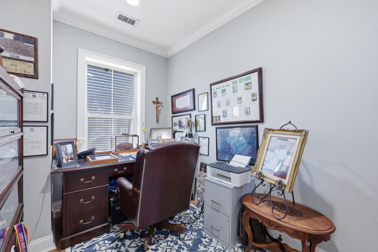 5911 Steward Street Photo 22