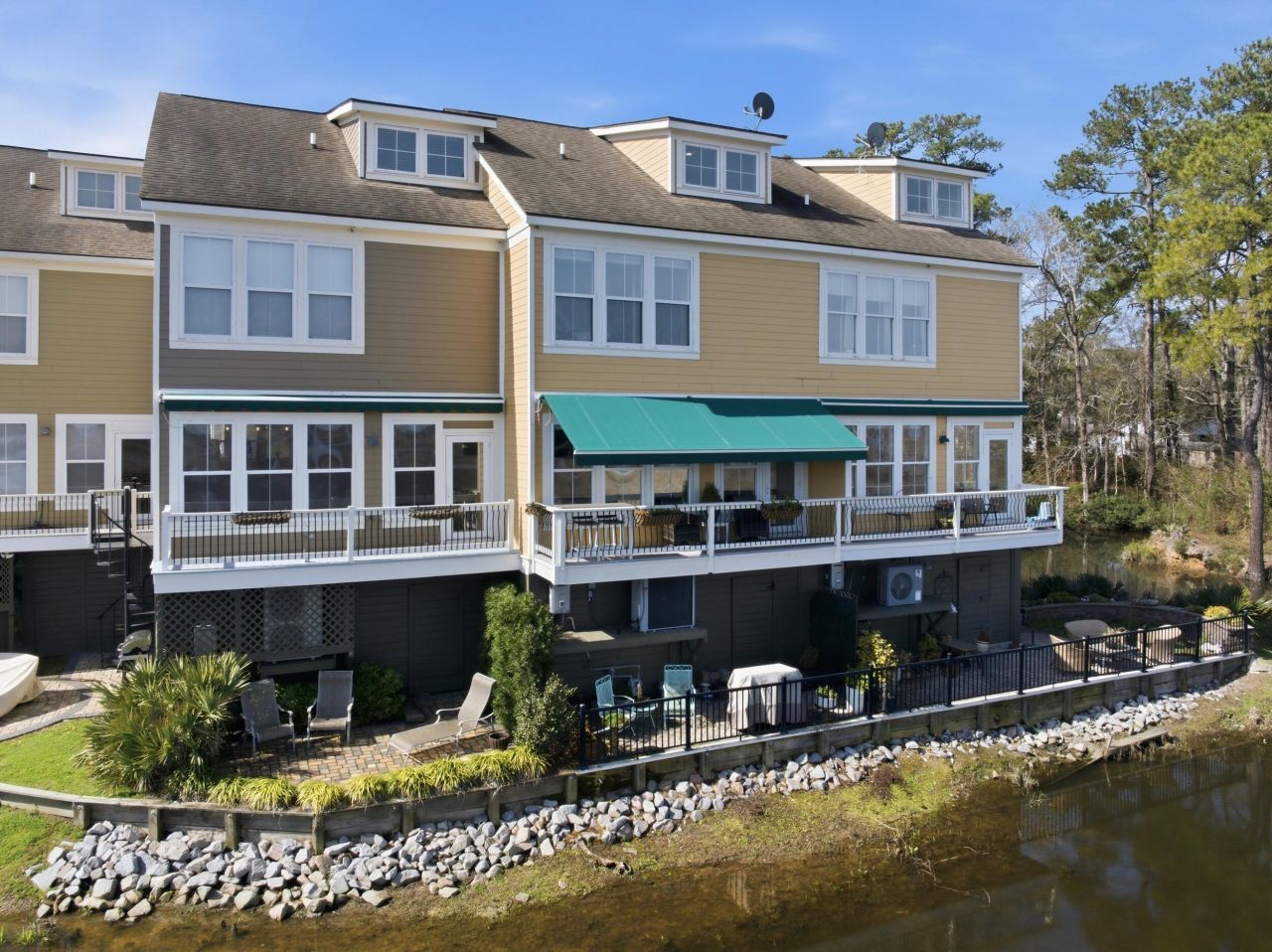 5911 Steward Street Photo 32