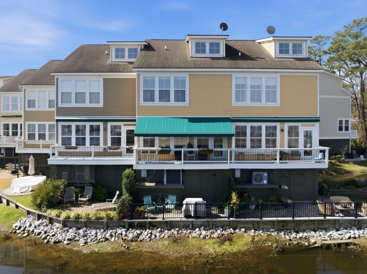 5911 Steward Street Photo 33