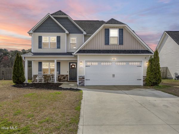 214 Breakwater Drive, Sneads Ferry, NC 28460