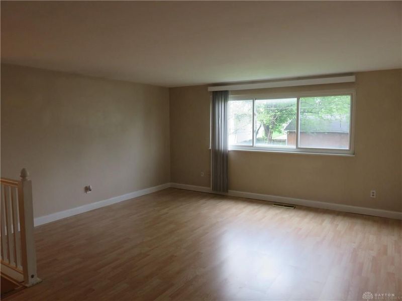 6404 Luton Court, Dayton, OH 45424 Photo 7