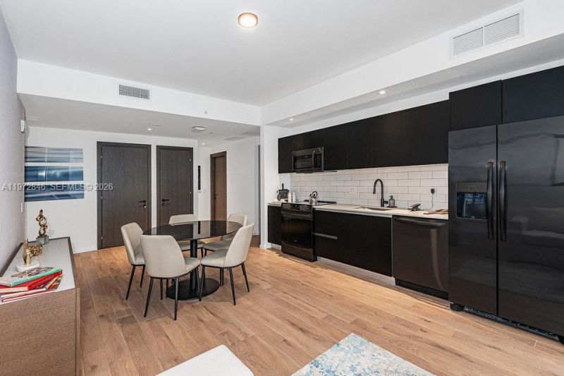 398 NE 5th St , Unit 2418, Miami, FL 33132 Photo