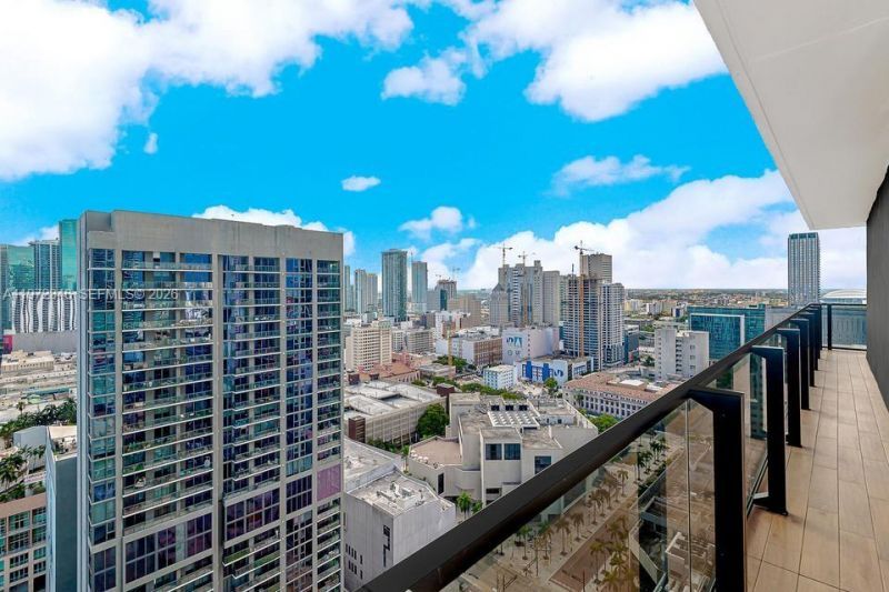 398 NE 5th St , Unit 2418, Miami, FL 33132 Photo