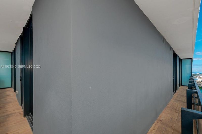 398 NE 5th St , Unit 2418, Miami, FL 33132 Photo