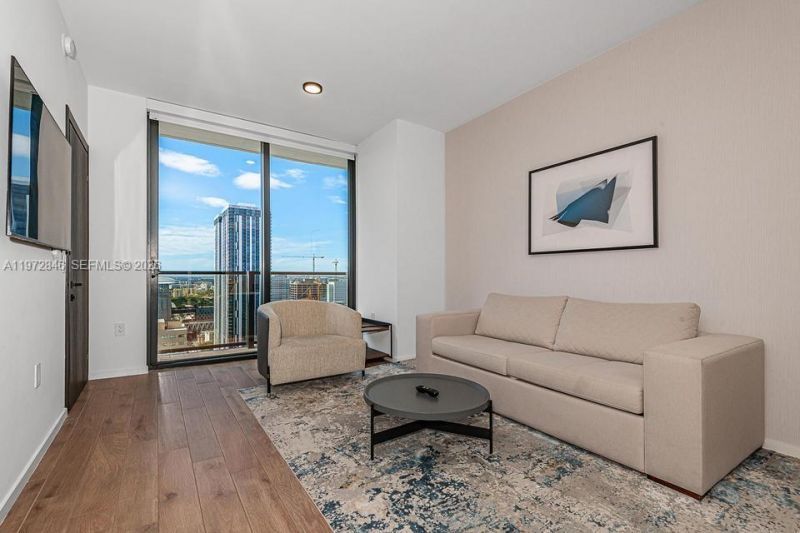 398 NE 5th St , Unit 2418, Miami, FL 33132 Photo