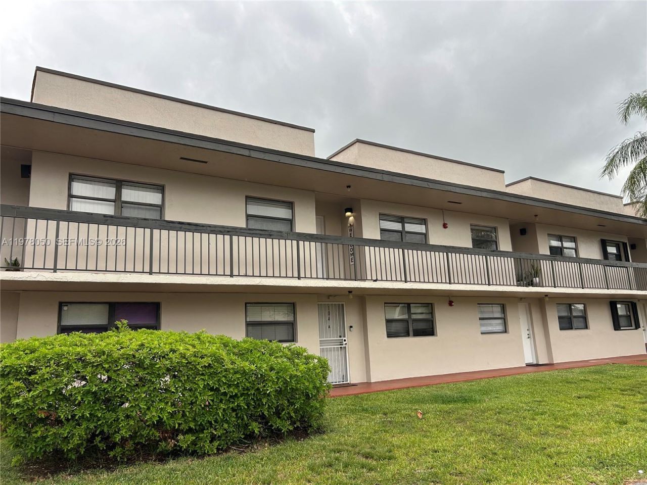 8879 Fontainebleau Blvd, Unit 204, Miami, FL 33172 Photo