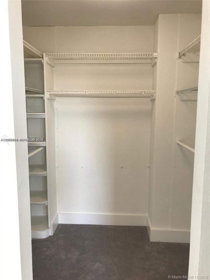 8879 Fontainebleau Blvd, Unit 204, Miami, FL 33172 Photo