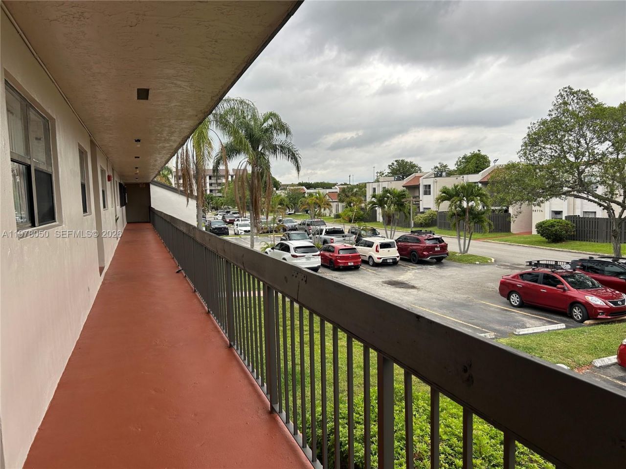 8879 Fontainebleau Blvd, Unit 204, Miami, FL 33172 Photo