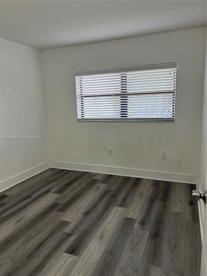 8879 Fontainebleau Blvd, Unit 204, Miami, FL 33172 Photo