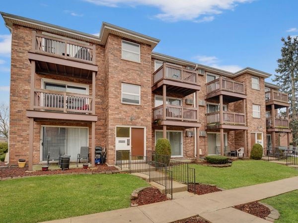 14810 Kilpatrick Avenue, Unit 6E, Midlothian, IL 60445