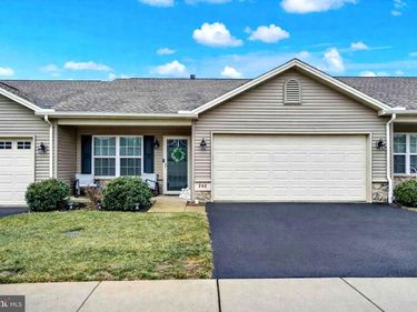 240 PALOMINO WAY, RED LION, PA 17356