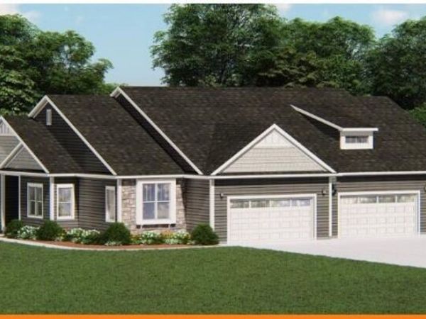 W253N6638 Heavenly COURT, Sussex, WI 53089