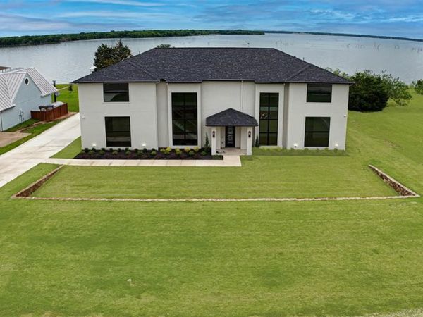 733 El Barco, Corsicana, TX 75109