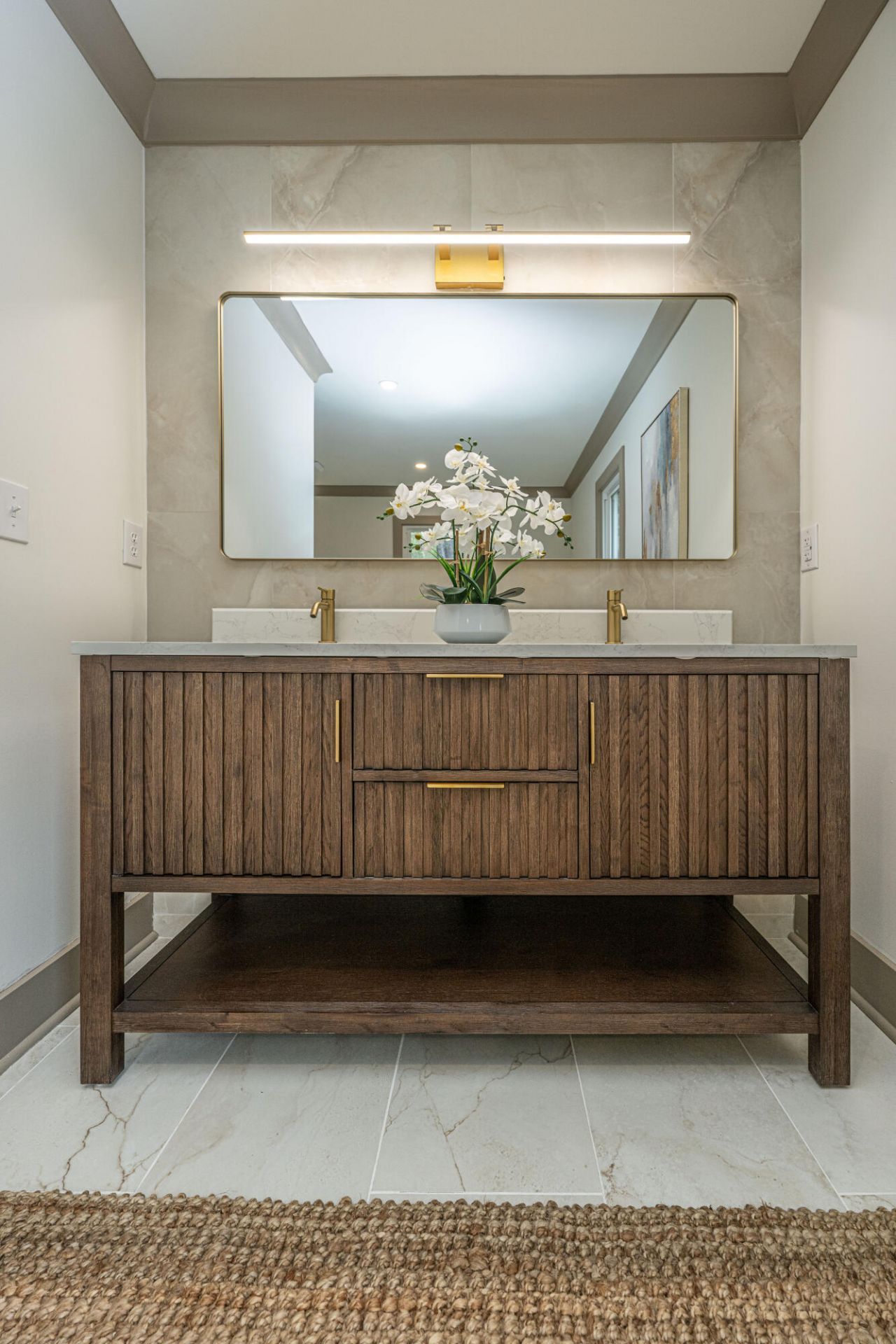 1561 Montclair Street Photo 36