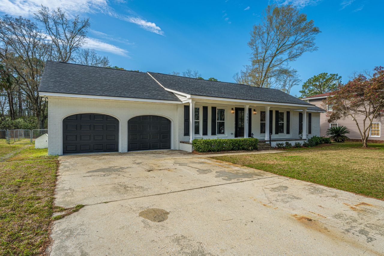 1561 Montclair Street Photo 86