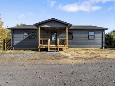 100 Maple Street, Masontown, WV 26542