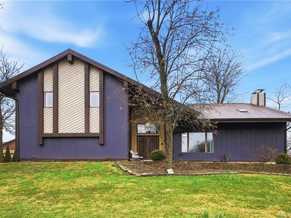 860 Helke Road, Vandalia, OH 45377