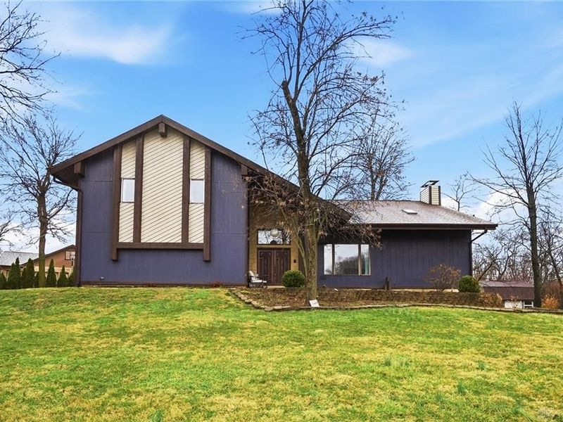 860 Helke Road, Vandalia, OH 45377 Photo 2