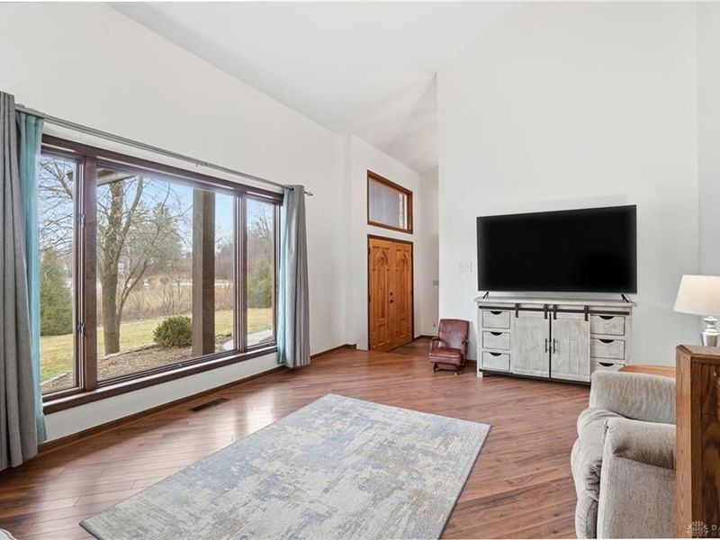 860 Helke Road, Vandalia, OH 45377 Photo 9