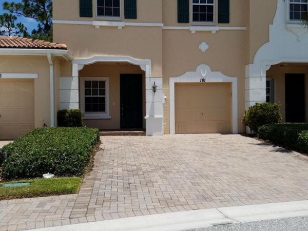181 SW Otter Run Place, Stuart, FL 34997